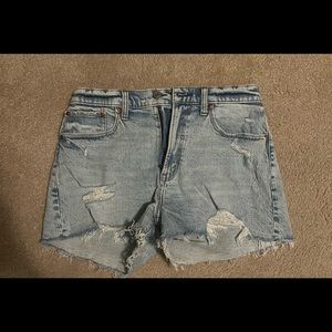 Abercrombie & Fitch Curve Love High Rise Mom Shorts
